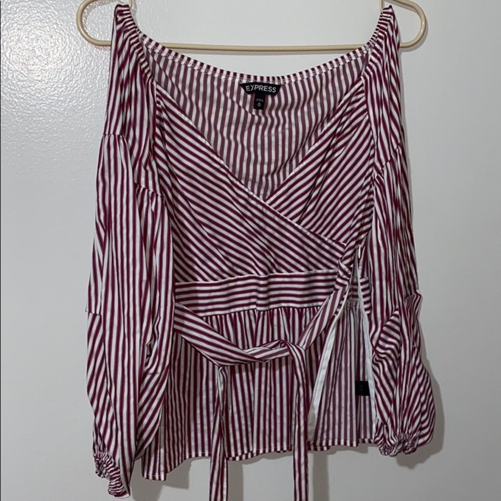 Women’s Express off the shoulder blouse
